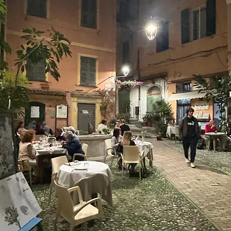 “ Nel Vecchio Carruggio” * Sanremo