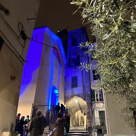 Apartamento “ Nel Vecchio Carruggio” San Remo
