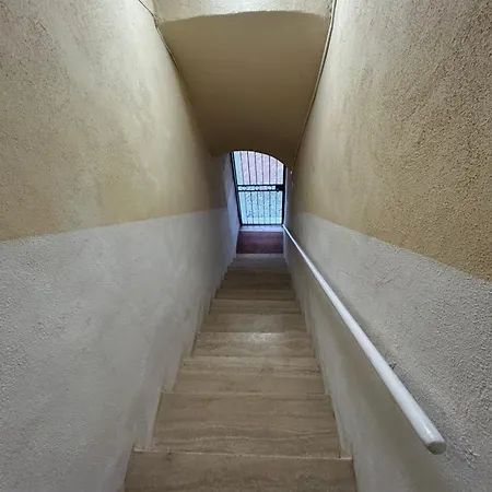 Appartement “ Nel Vecchio Carruggio” San Remo