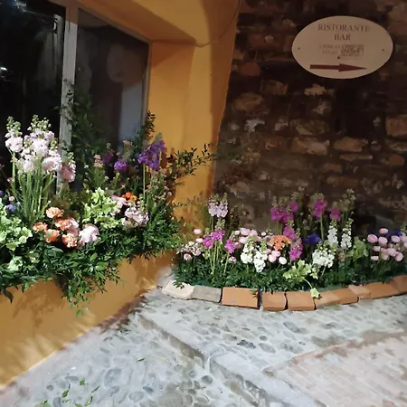 “ Nel Vecchio Carruggio” * San Remo
