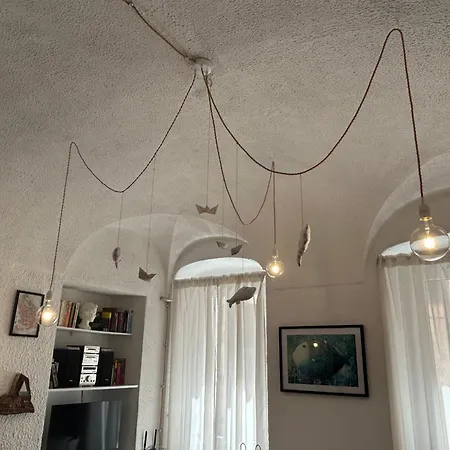 Apartamento “ Nel Vecchio Carruggio” San Remo