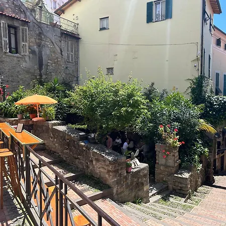 “ Nel Vecchio Carruggio” Appartement